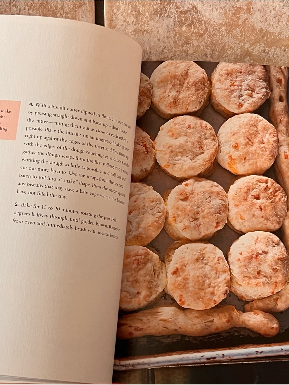 2 Cookbooks - Picture 4 of 8
